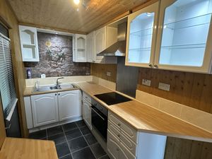 Photo 5- click for photo gallery